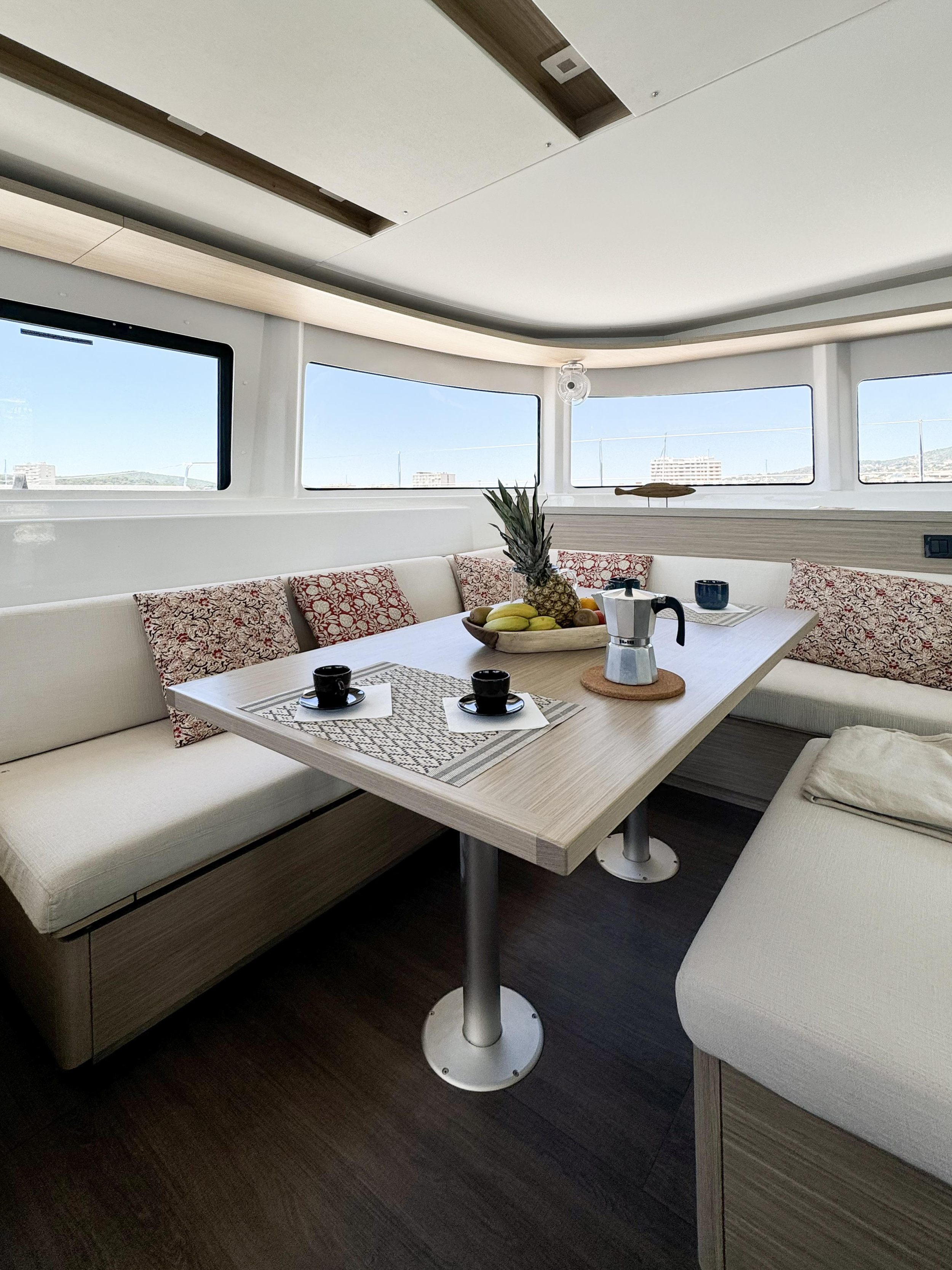 Lagoon 46 — photo 15