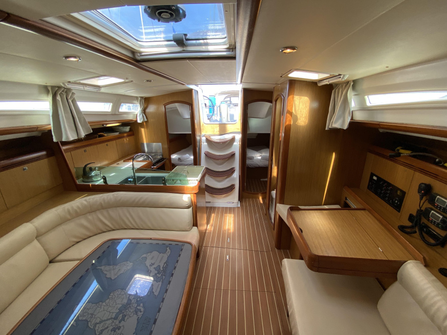 Sun Odyssey 42 i — photo 11