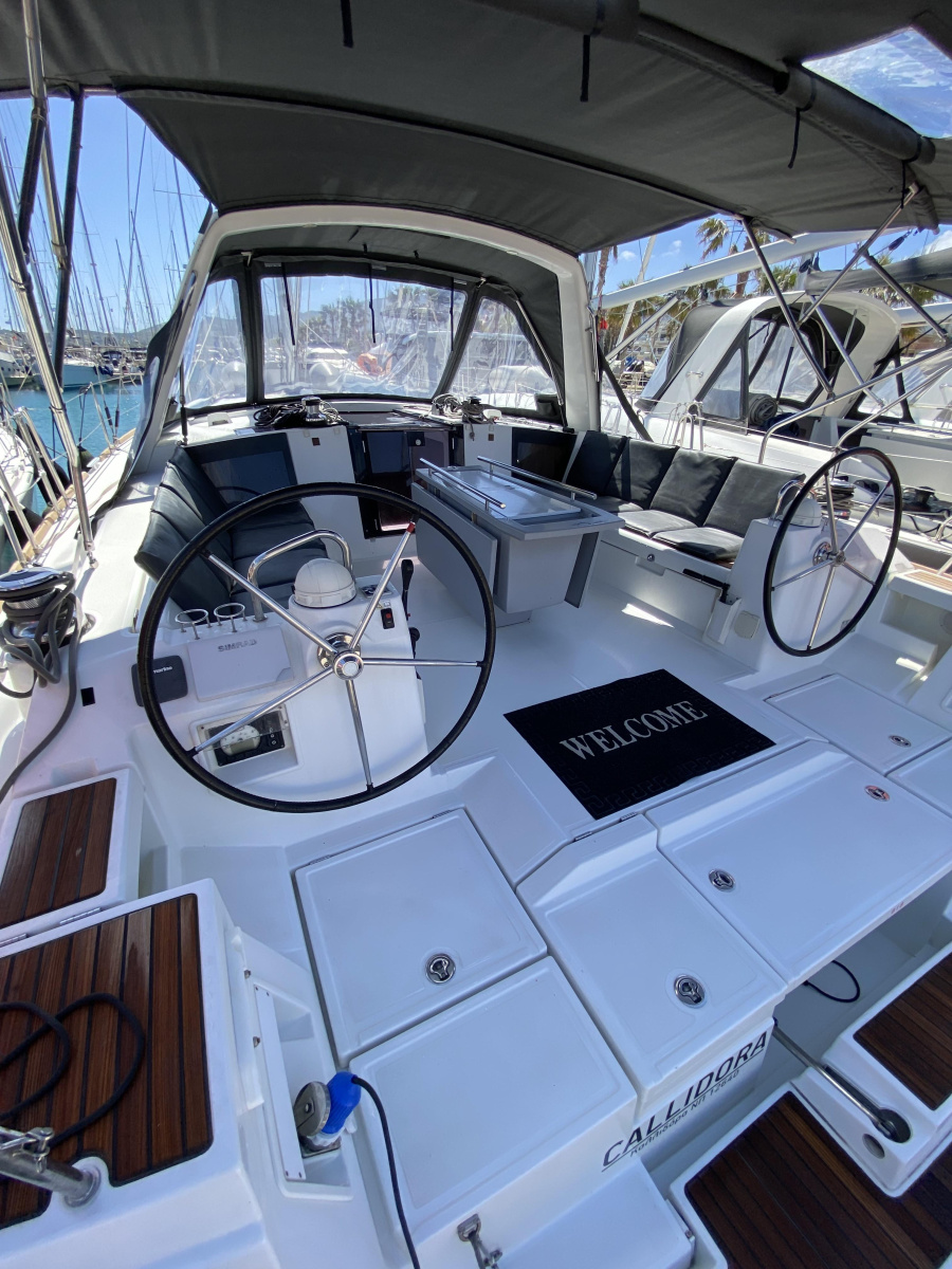 Oceanis 45/3 — photo 20
