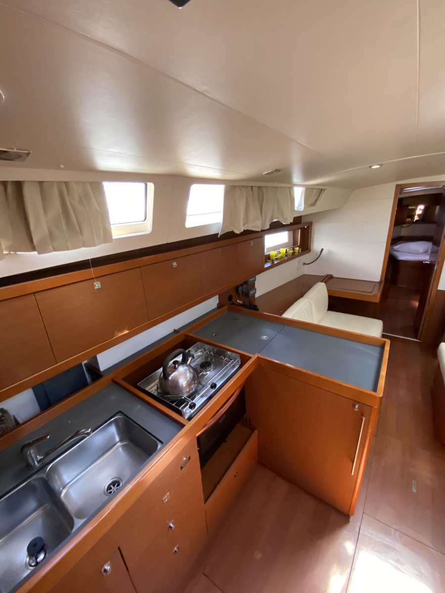 Oceanis 45/3 — photo 30
