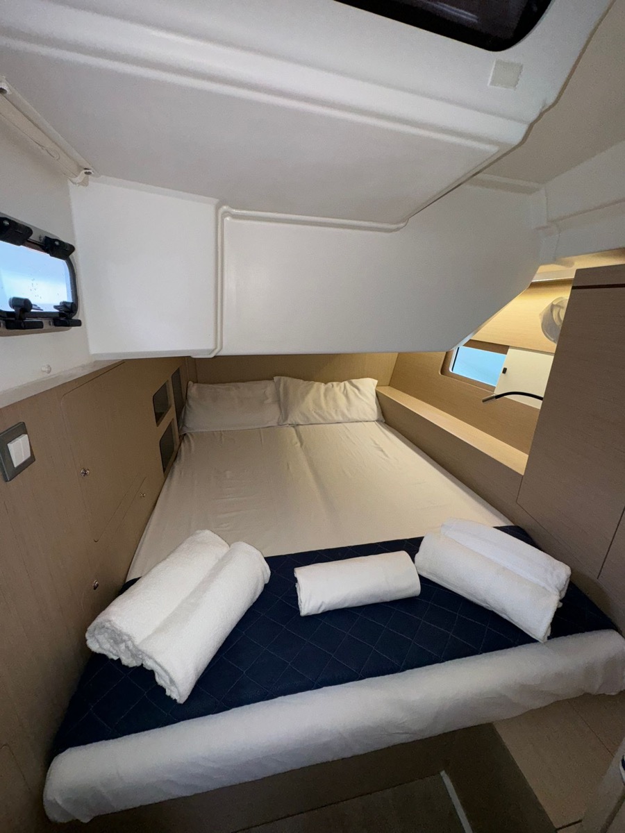 Oceanis 46.1 (3 cab) — photo 9