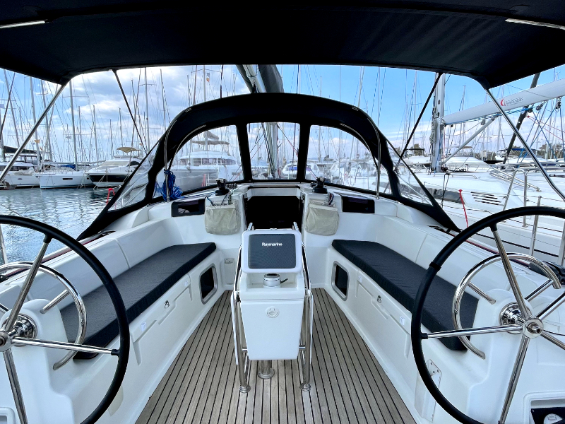 Sun Odyssey 449 — photo 7