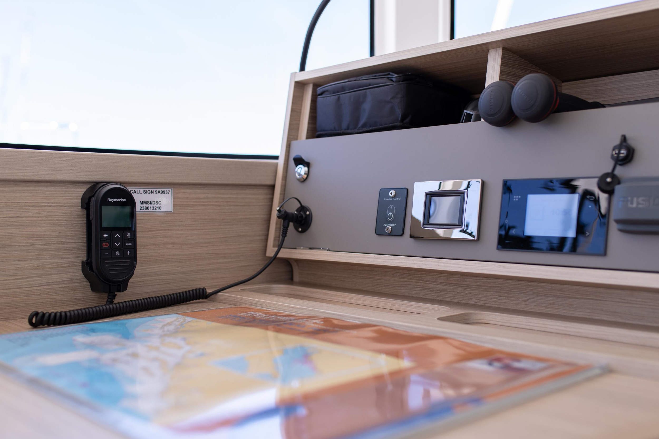 Lagoon 42 — photo 20