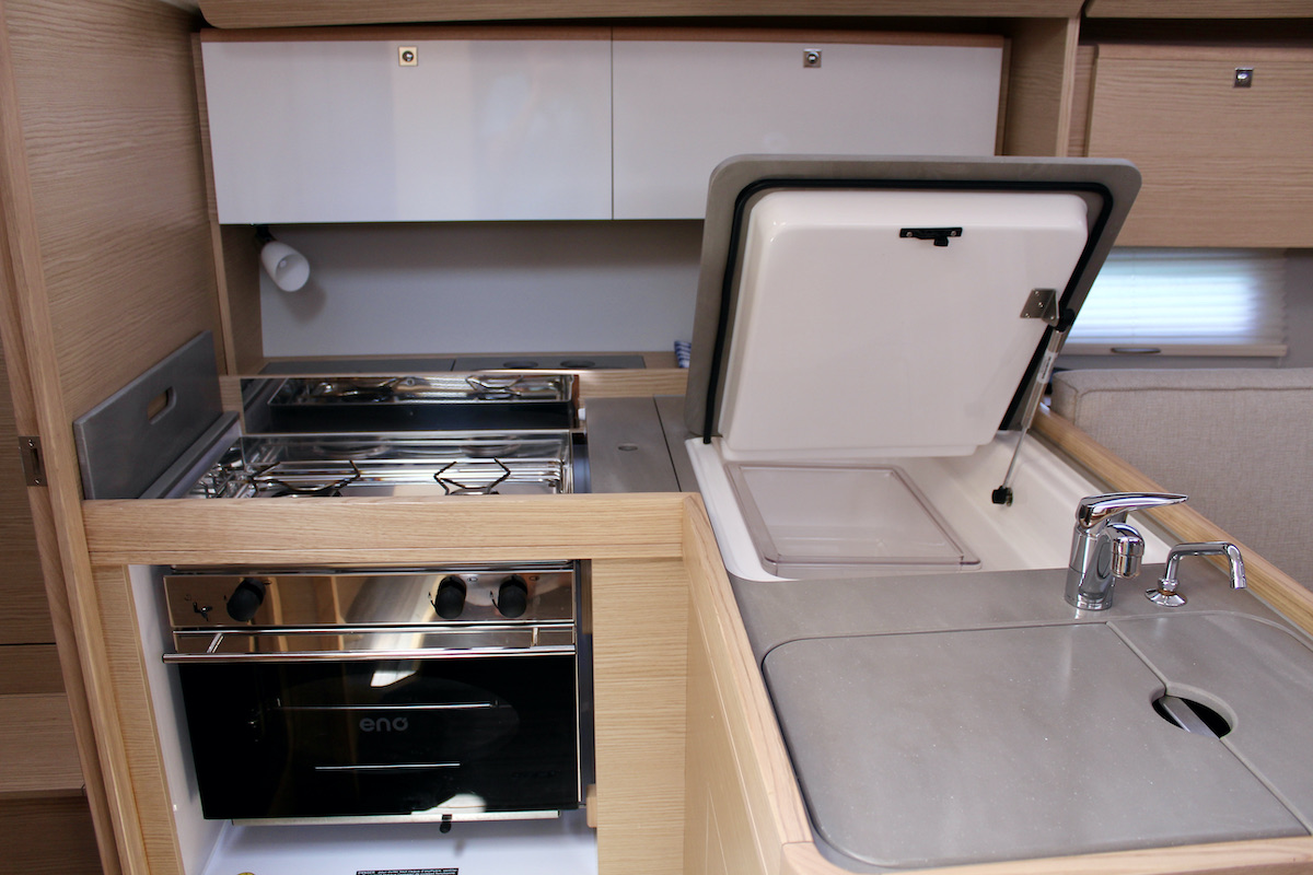 Dufour 360 Grand Large — photo 13
