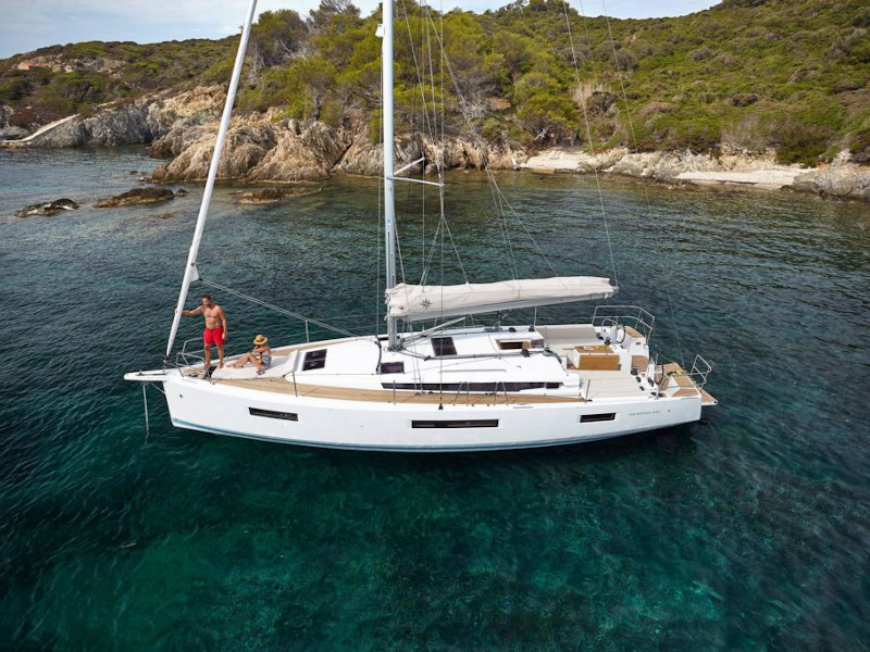 Sun Odyssey 440 — photo 1