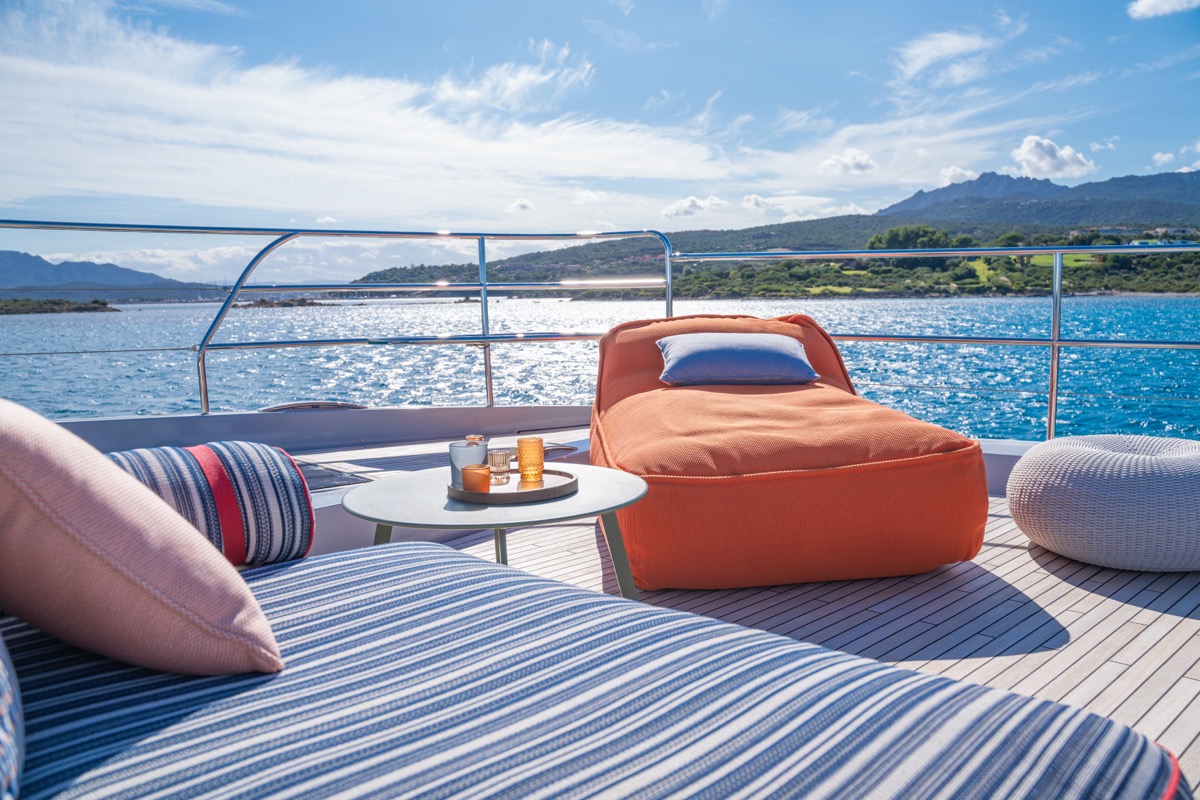 Lagoon Seventy 8 — photo 15