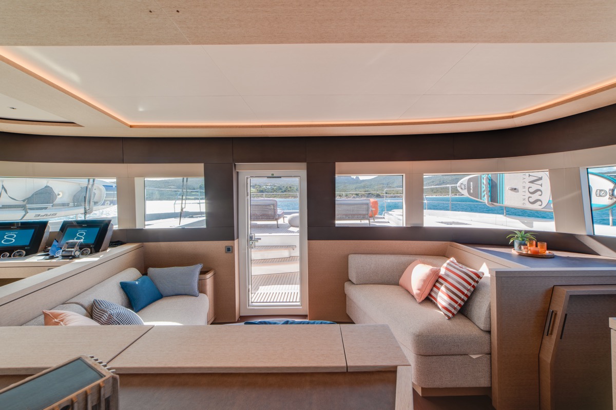 Lagoon Seventy 8 — photo 20