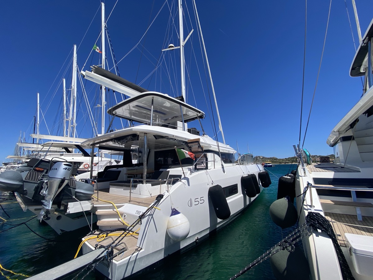 Lagoon 55 (5 cab) — photo 24
