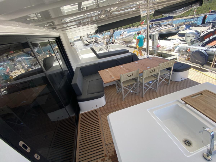 Lagoon 55 (5 cab) — photo 8