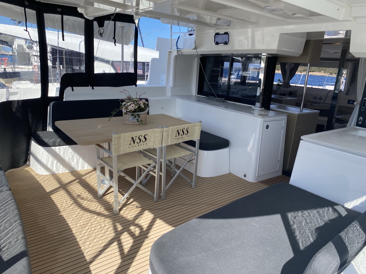 Lagoon 46 — photo 24