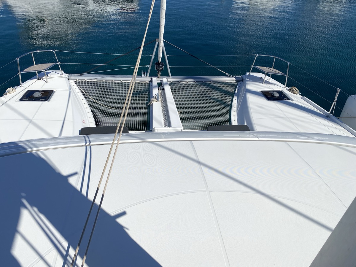 Lagoon 46 — photo 33