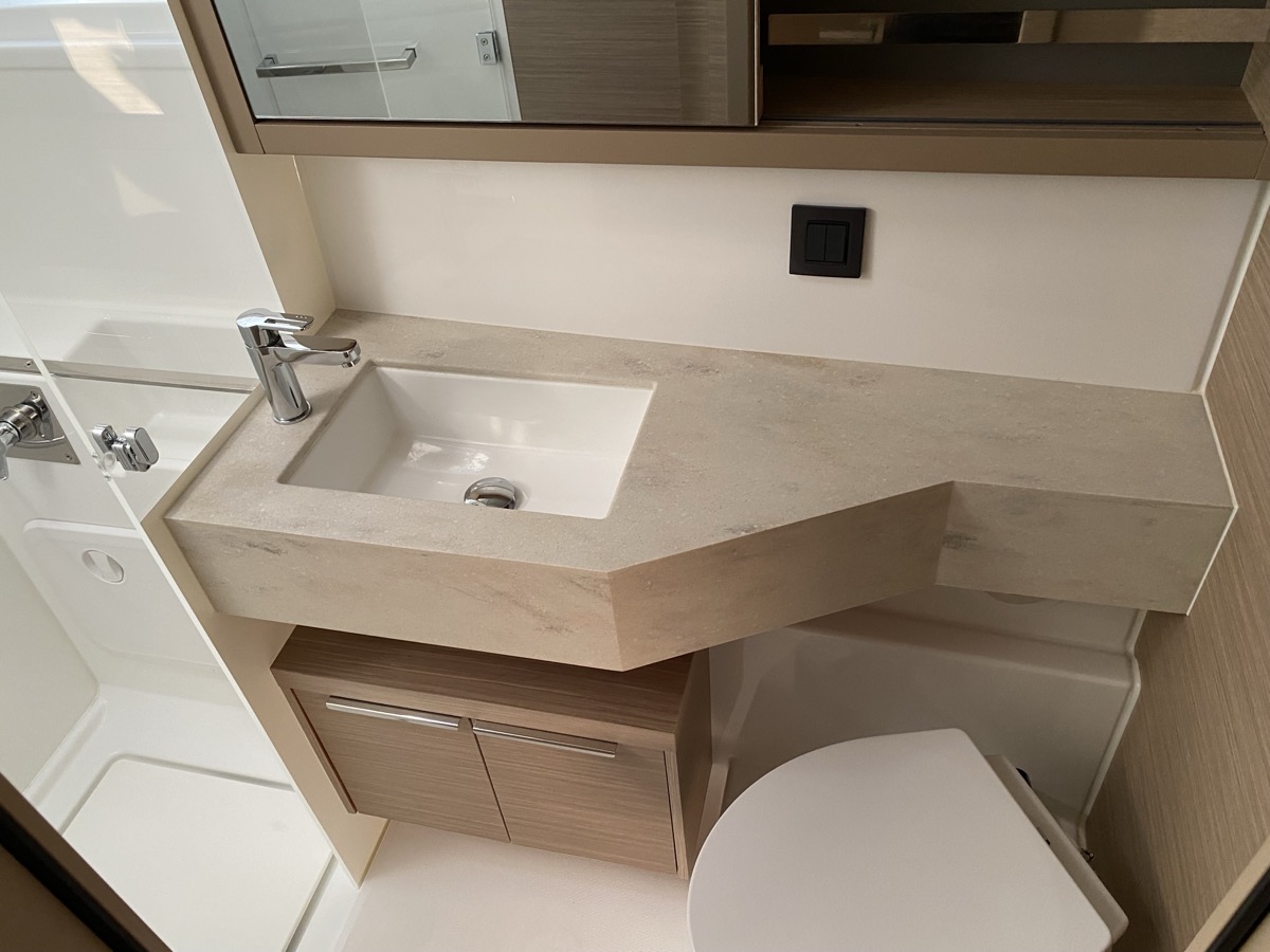 Lagoon 46 — photo 16