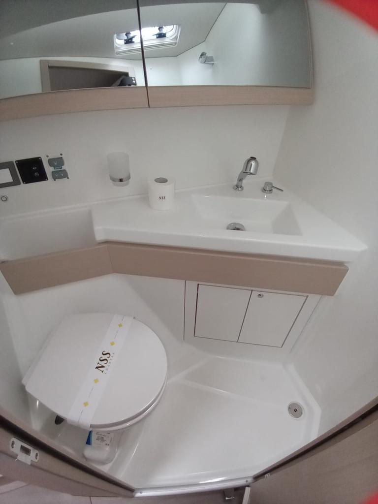 Oceanis 46.1 (4 cab) — photo 4