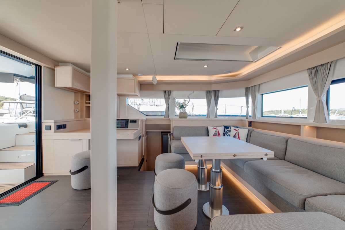 Lagoon 55 — photo 18