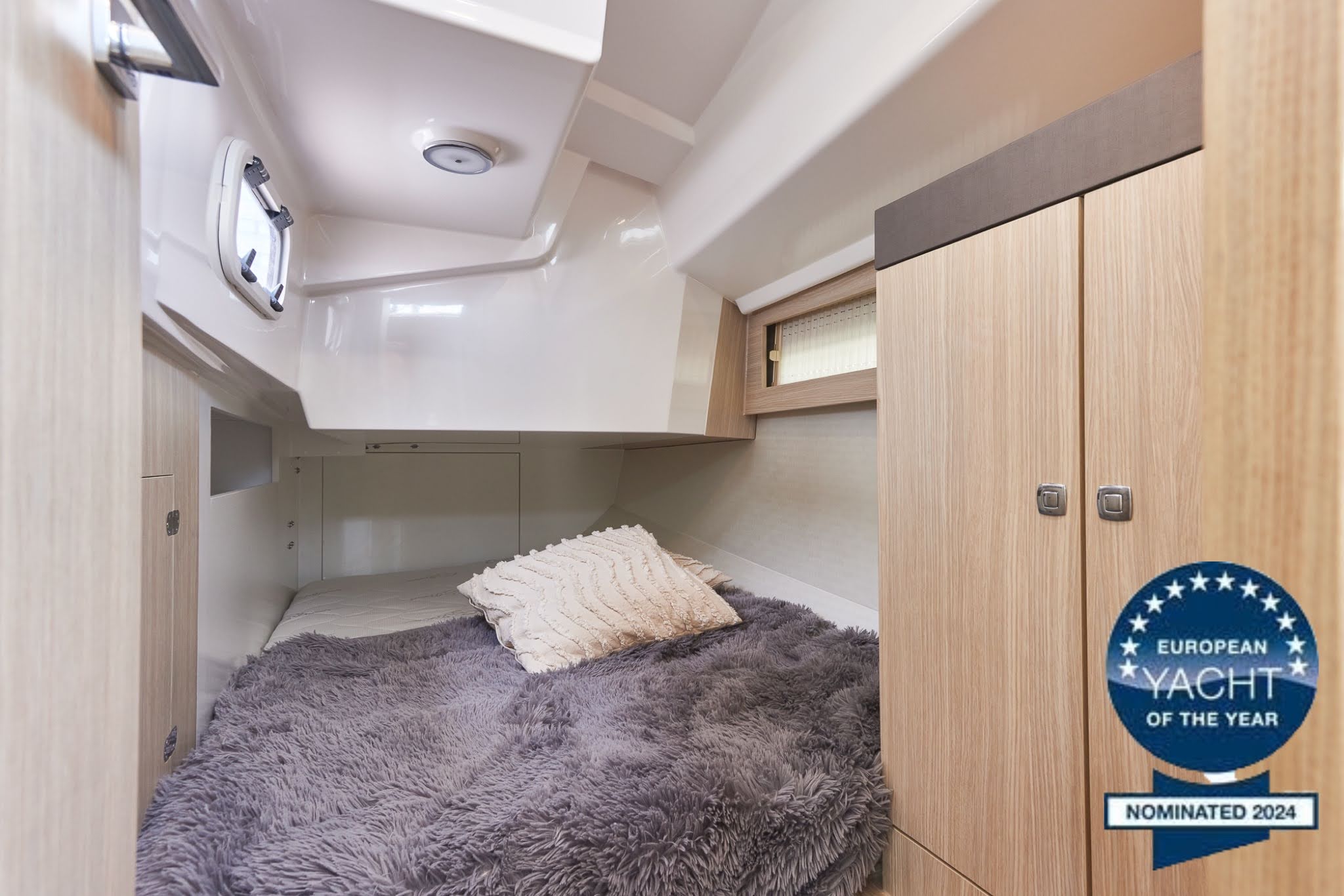 Maxus 35 (see with our base extra options availability as Air Conditioned) — photo 189