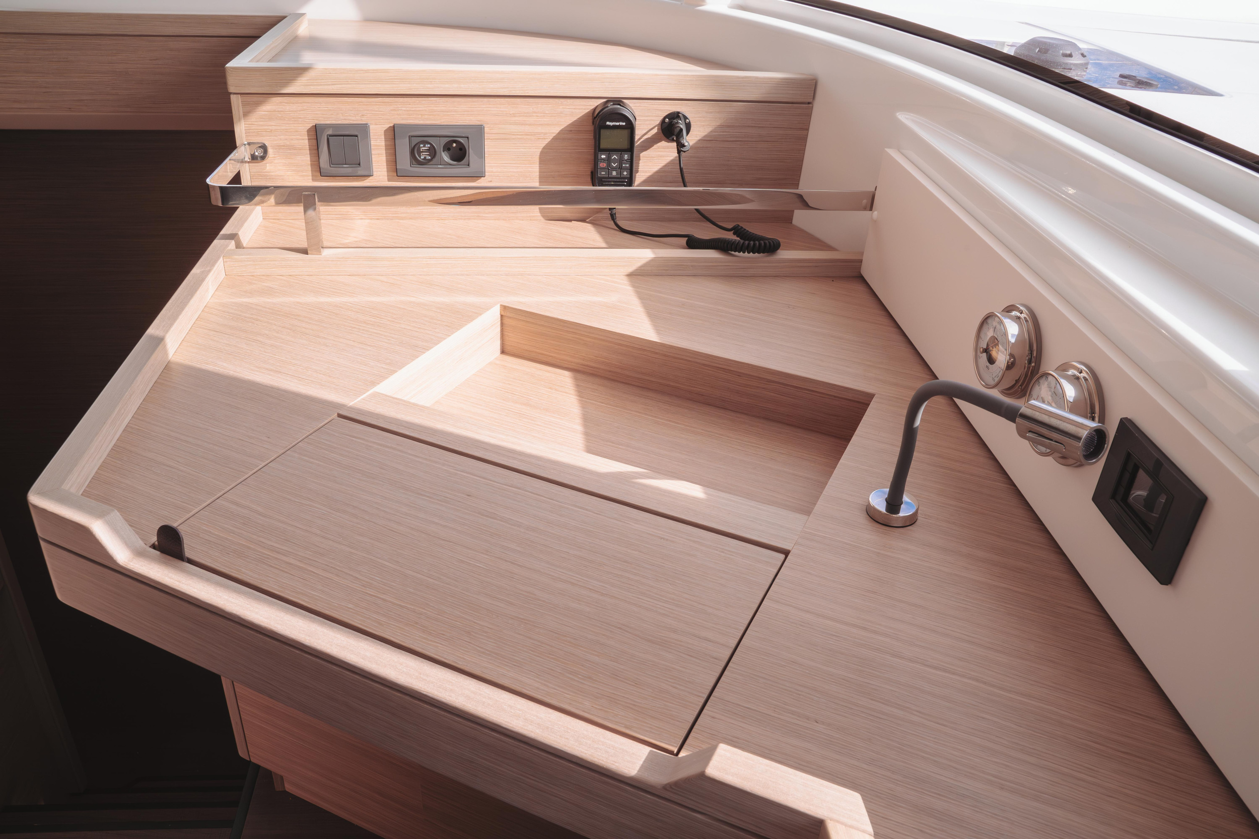 Lagoon 46 — photo 12