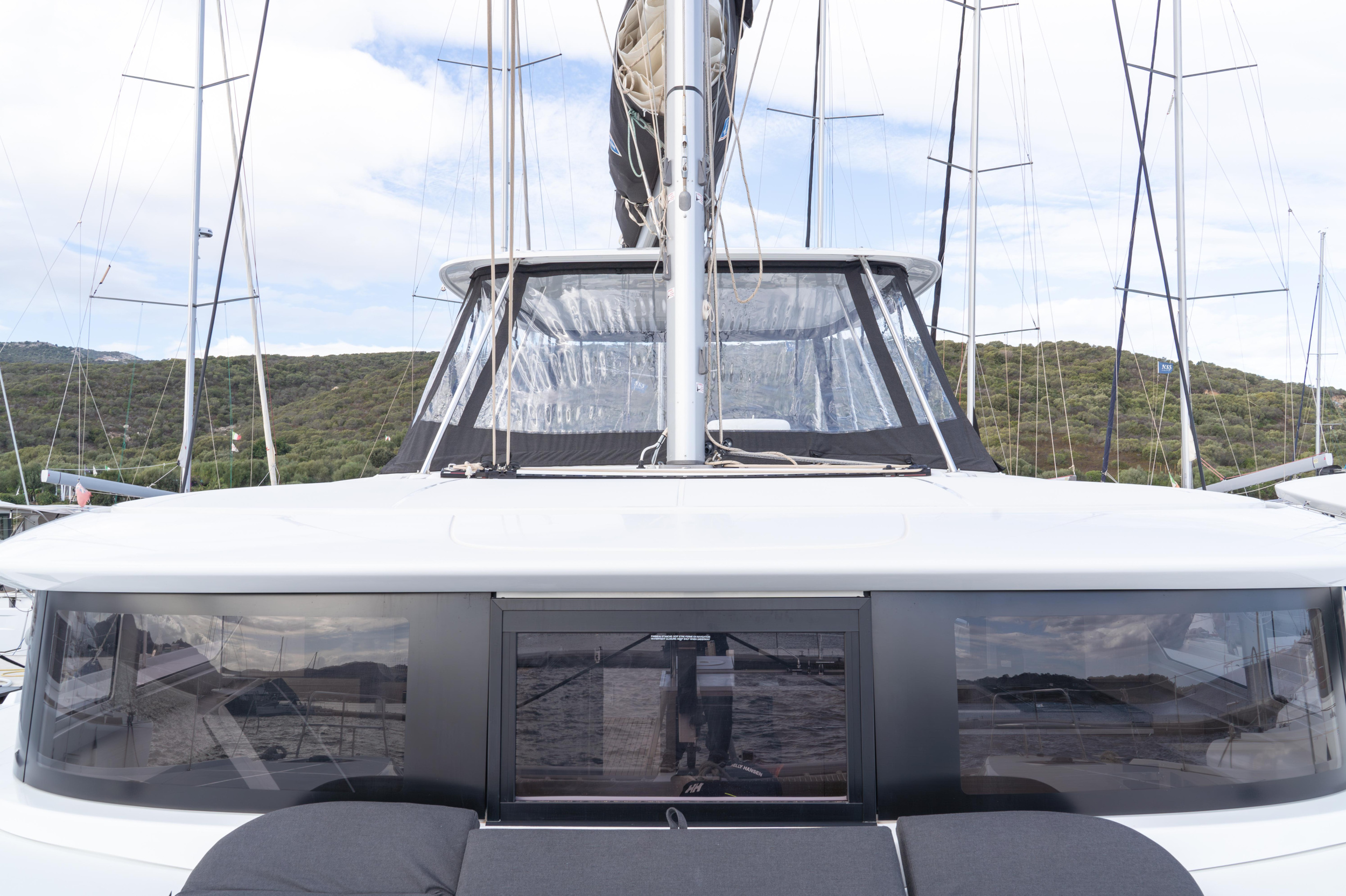 Lagoon 46 — photo 33