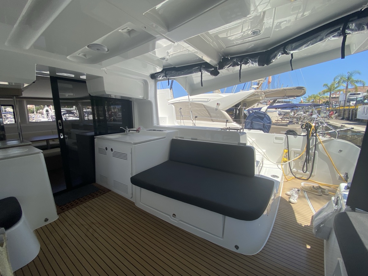 Lagoon 46 — photo 20