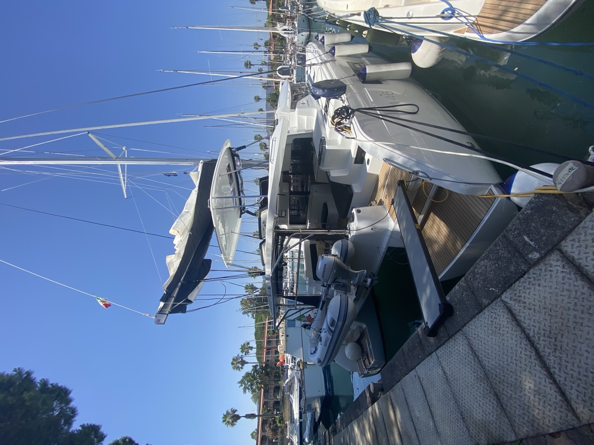 Lagoon 46 — photo 13