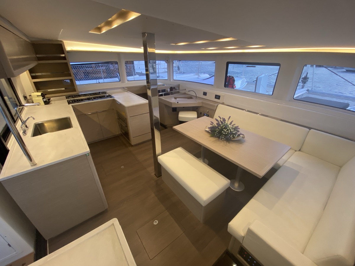 Lagoon 46 — photo 19
