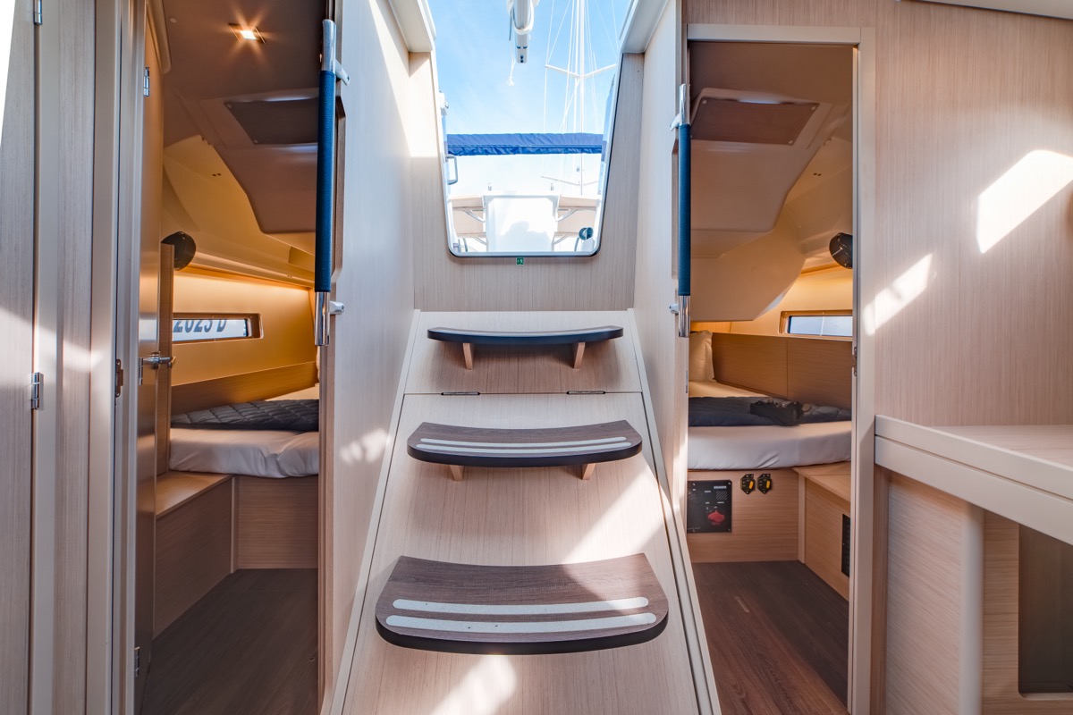 Oceanis 40.1 (3cab) — photo 16