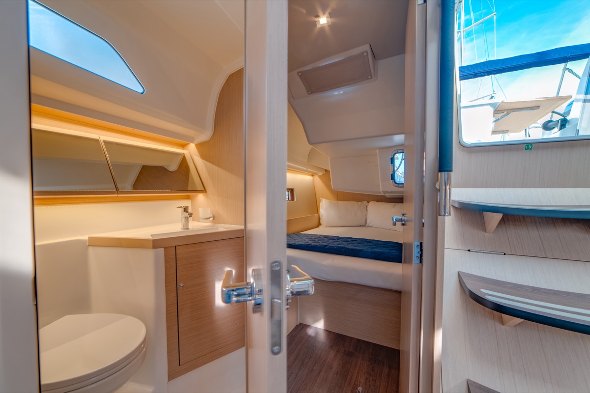Oceanis 40.1 (3cab) — photo 43