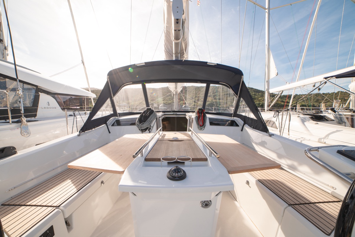 Oceanis 40.1 (3cab) — photo 30