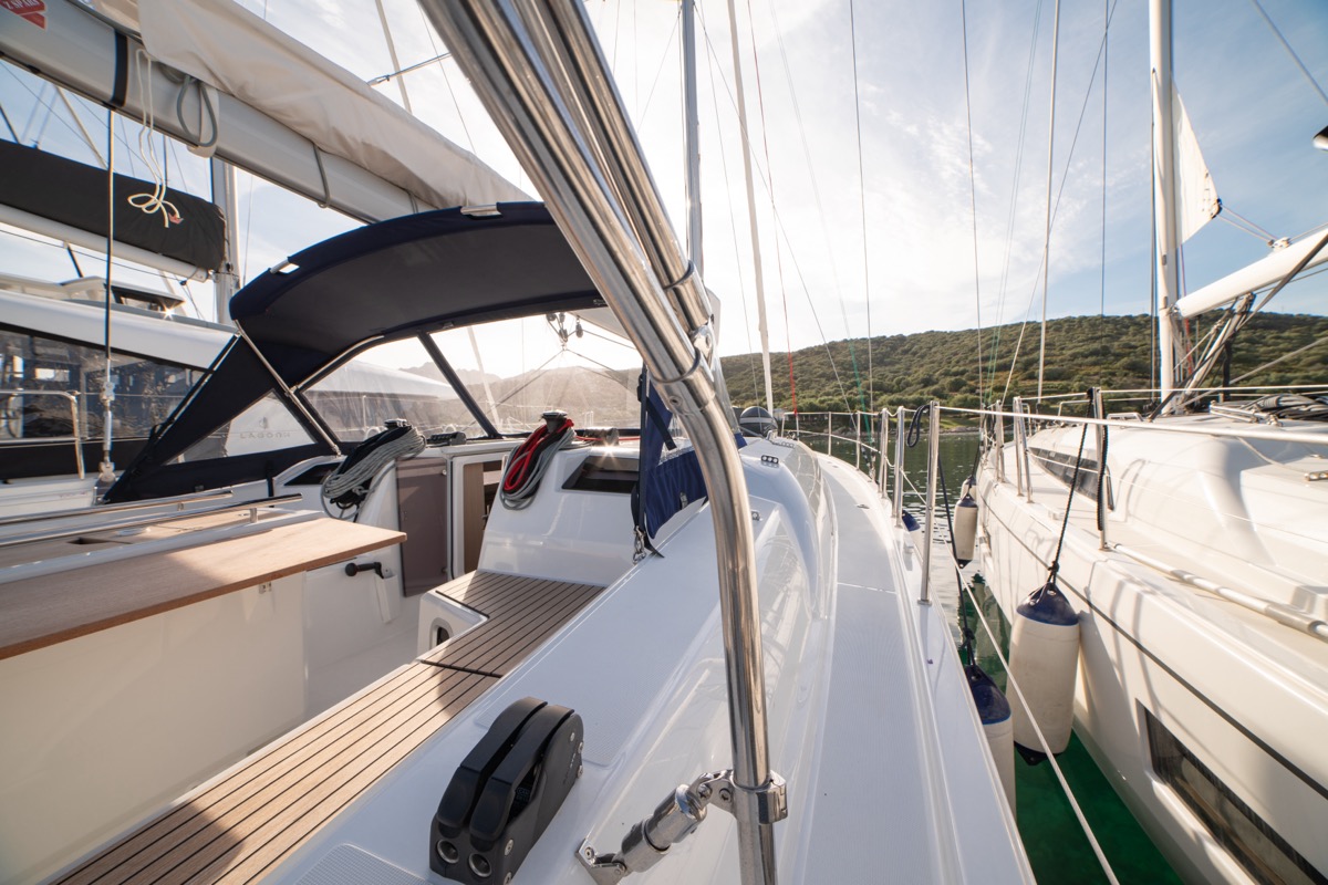 Oceanis 40.1 (3cab) — photo 24