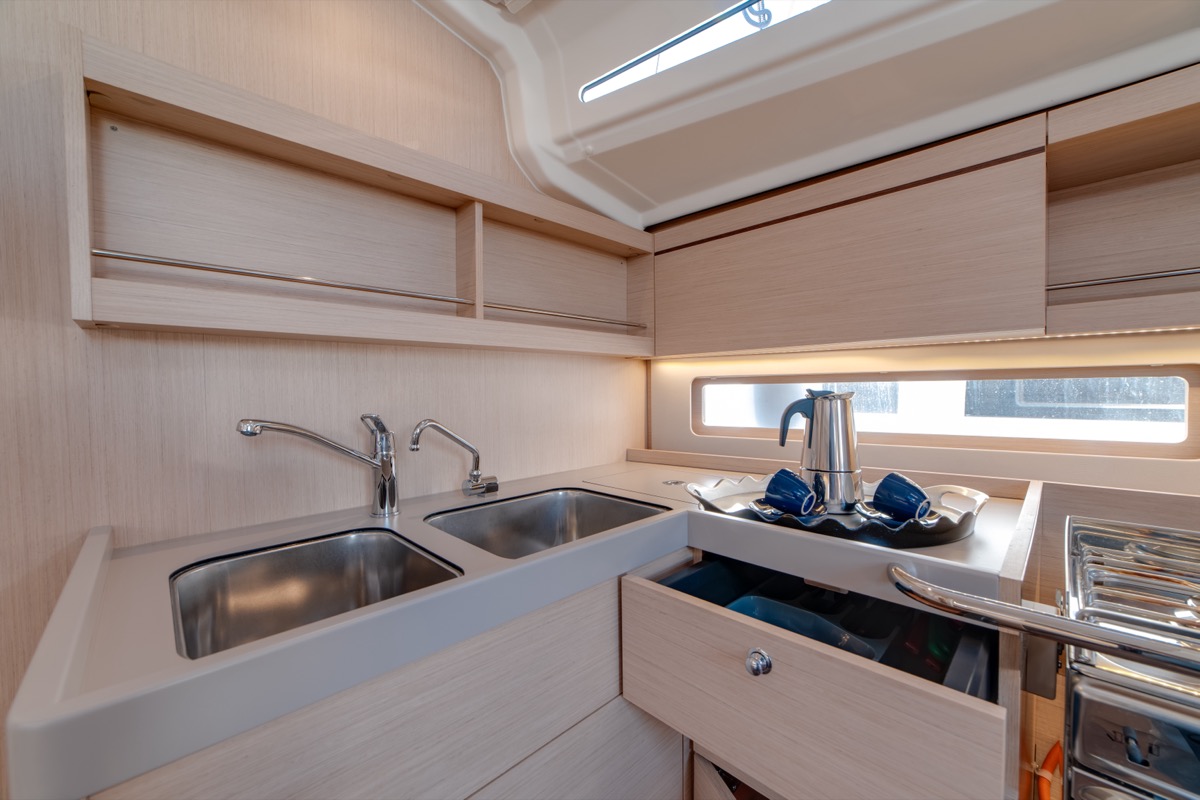 Oceanis 40.1 (3cab) — photo 5
