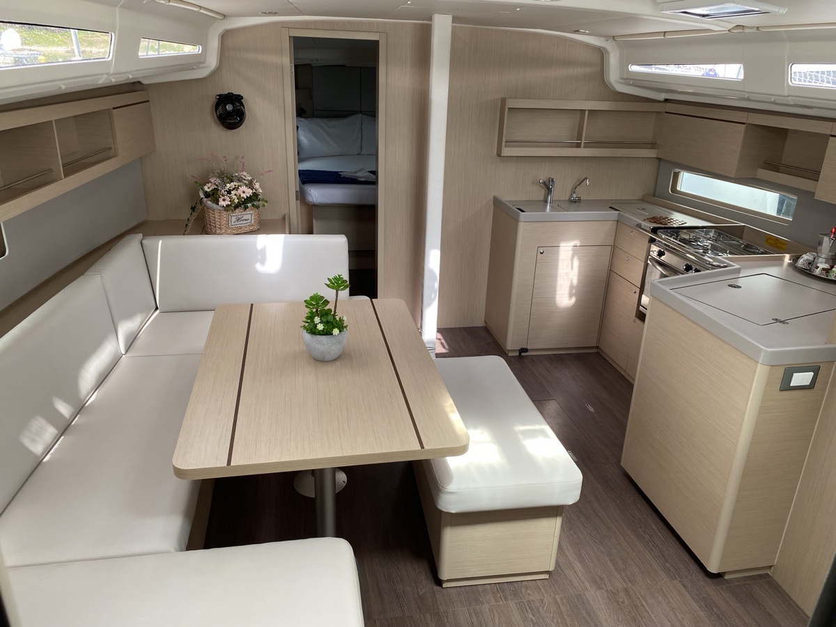 Oceanis 40.1 (3cab) — photo 16