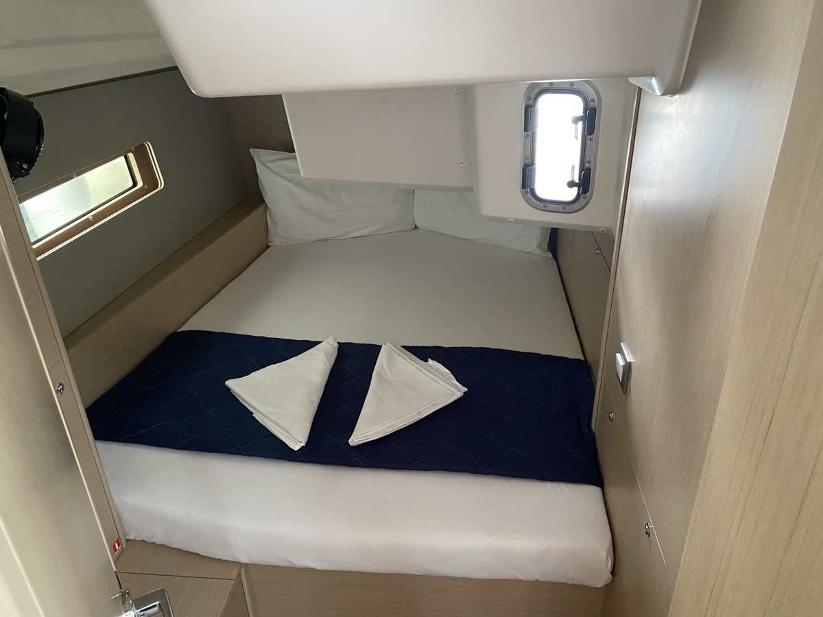 Oceanis 40.1 (3cab) — photo 7