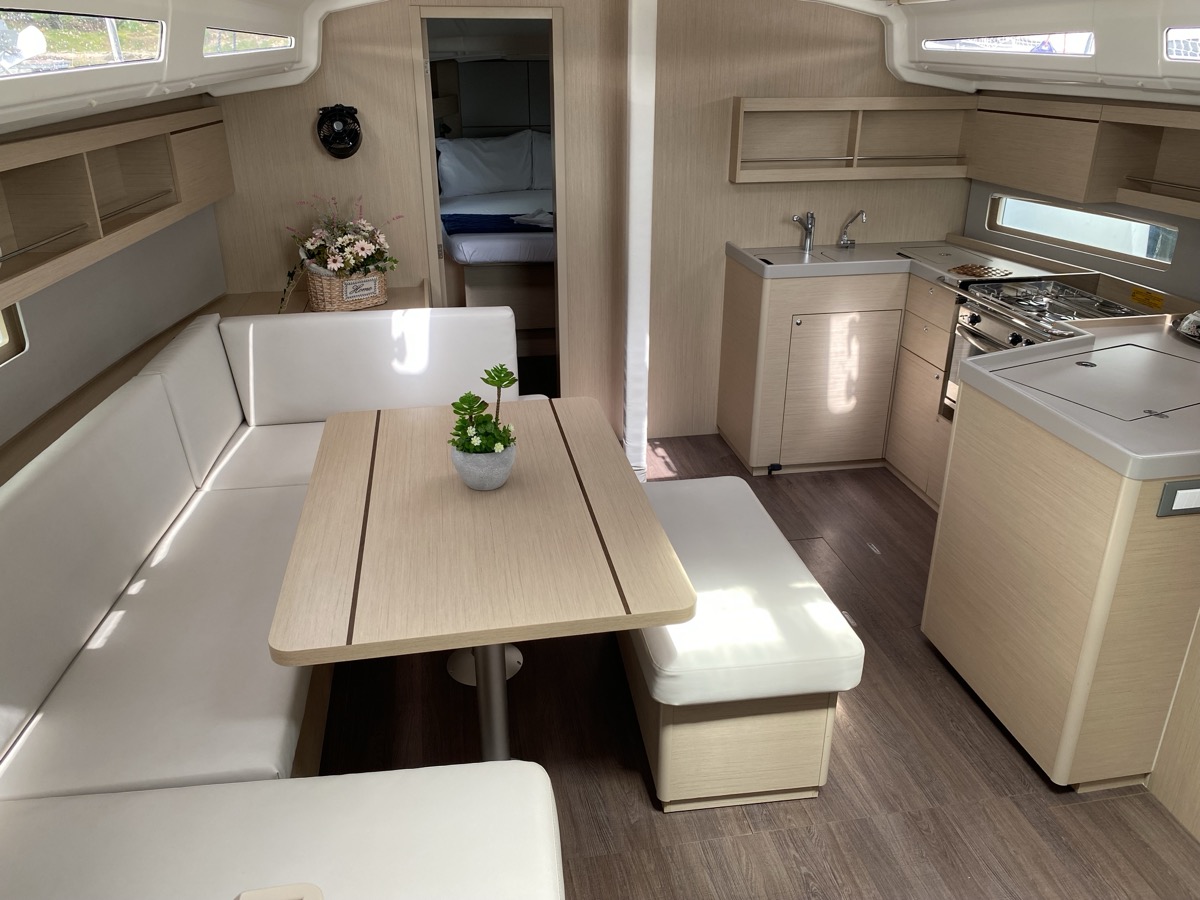 Oceanis 40.1 (3cab) — photo 8