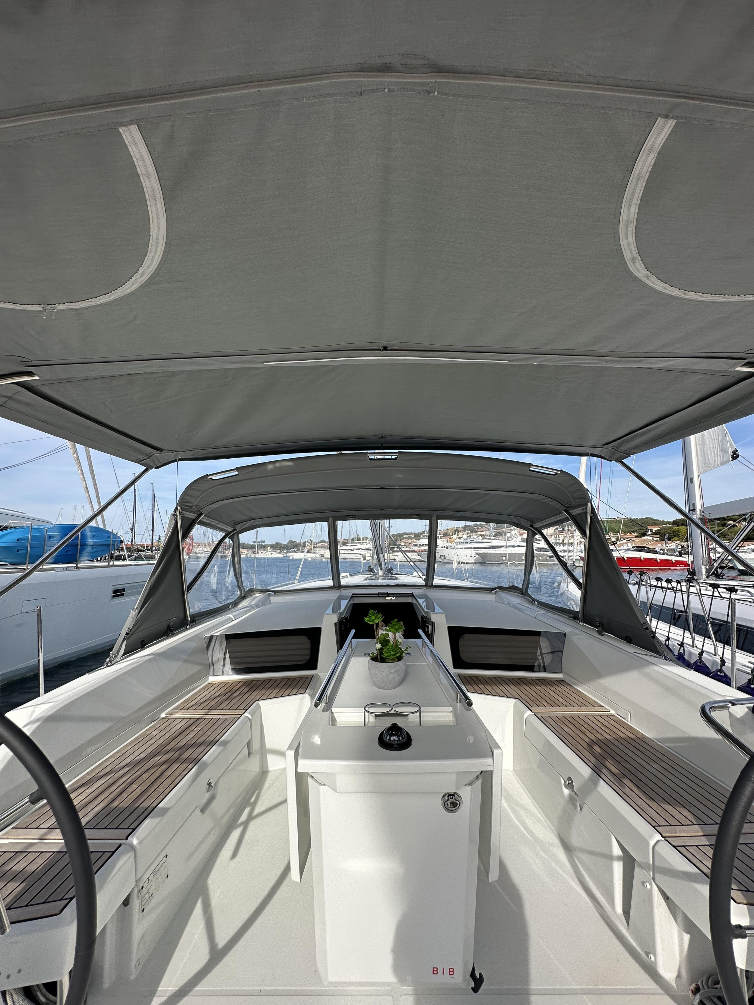 Oceanis 46.1 (5 cab) — photo 2