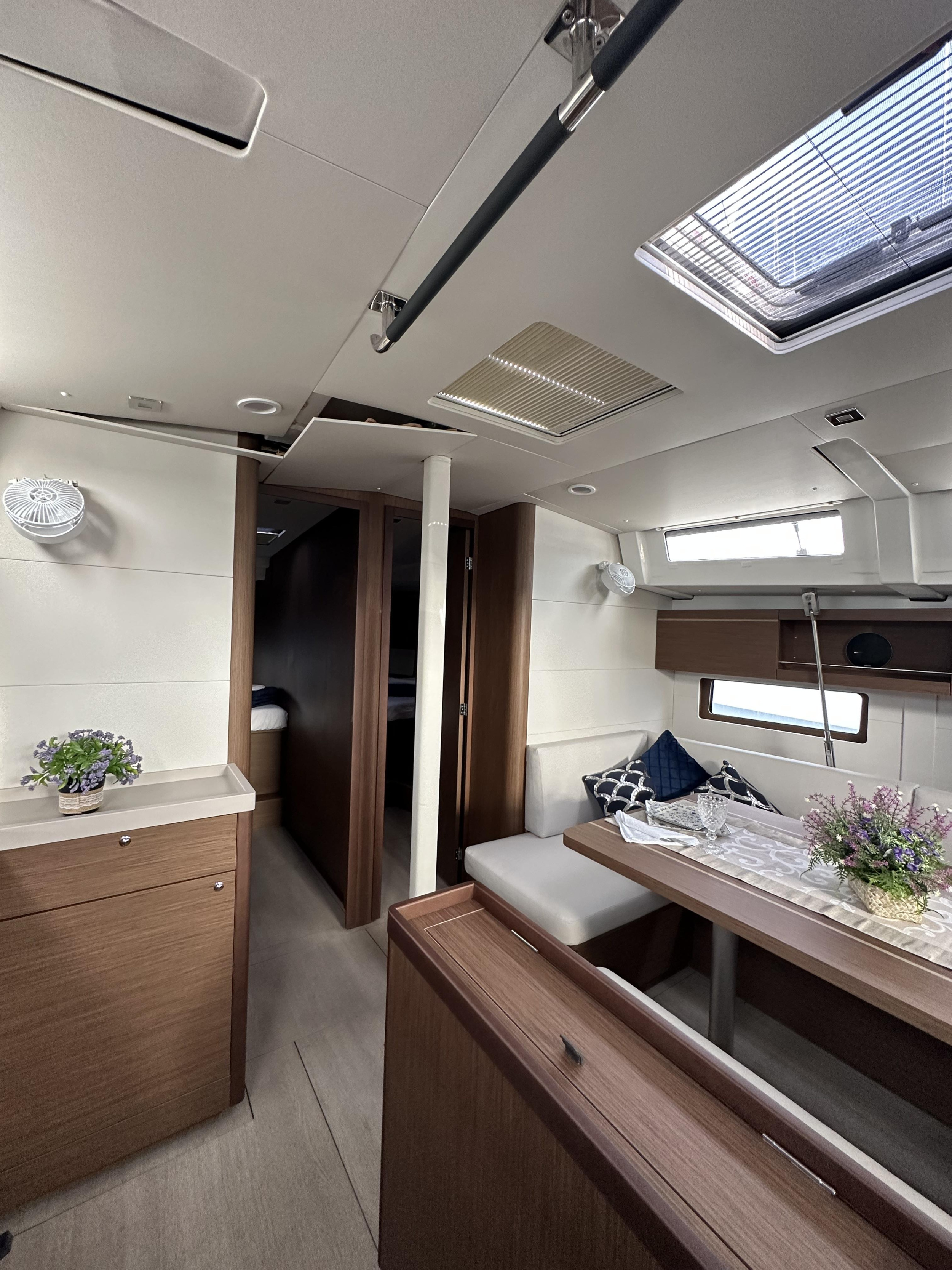 Oceanis 46.1 (5 cab) — photo 14