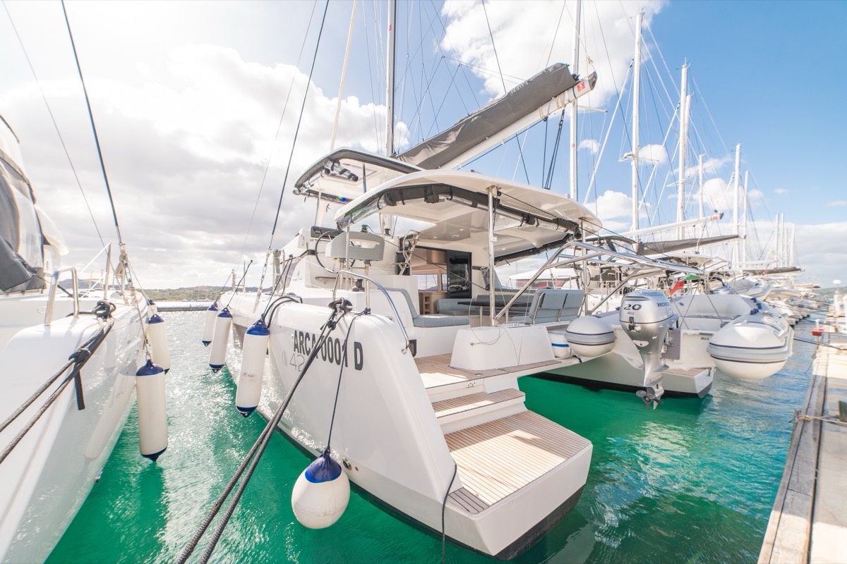 Lagoon 42 (3 cab) — photo 30
