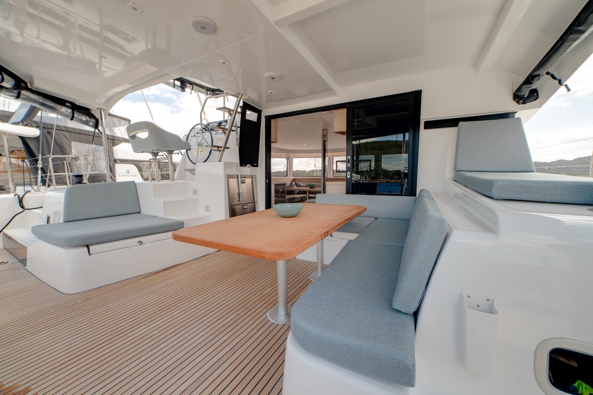 Lagoon 42 (3 cab) — photo 58