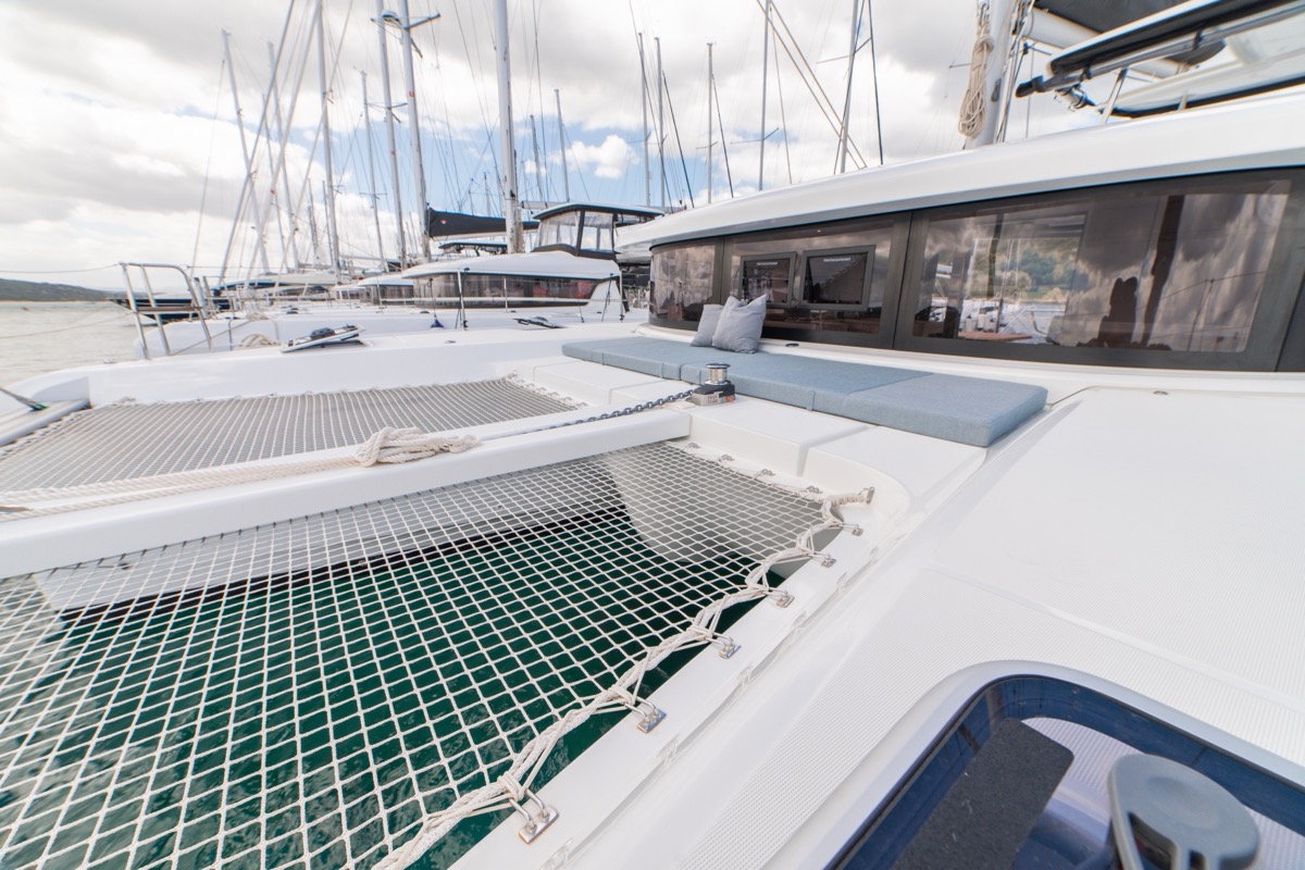 Lagoon 42 (3 cab) — photo 7