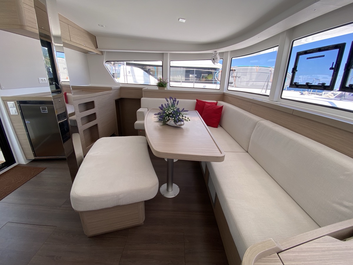 Lagoon 42 — photo 29