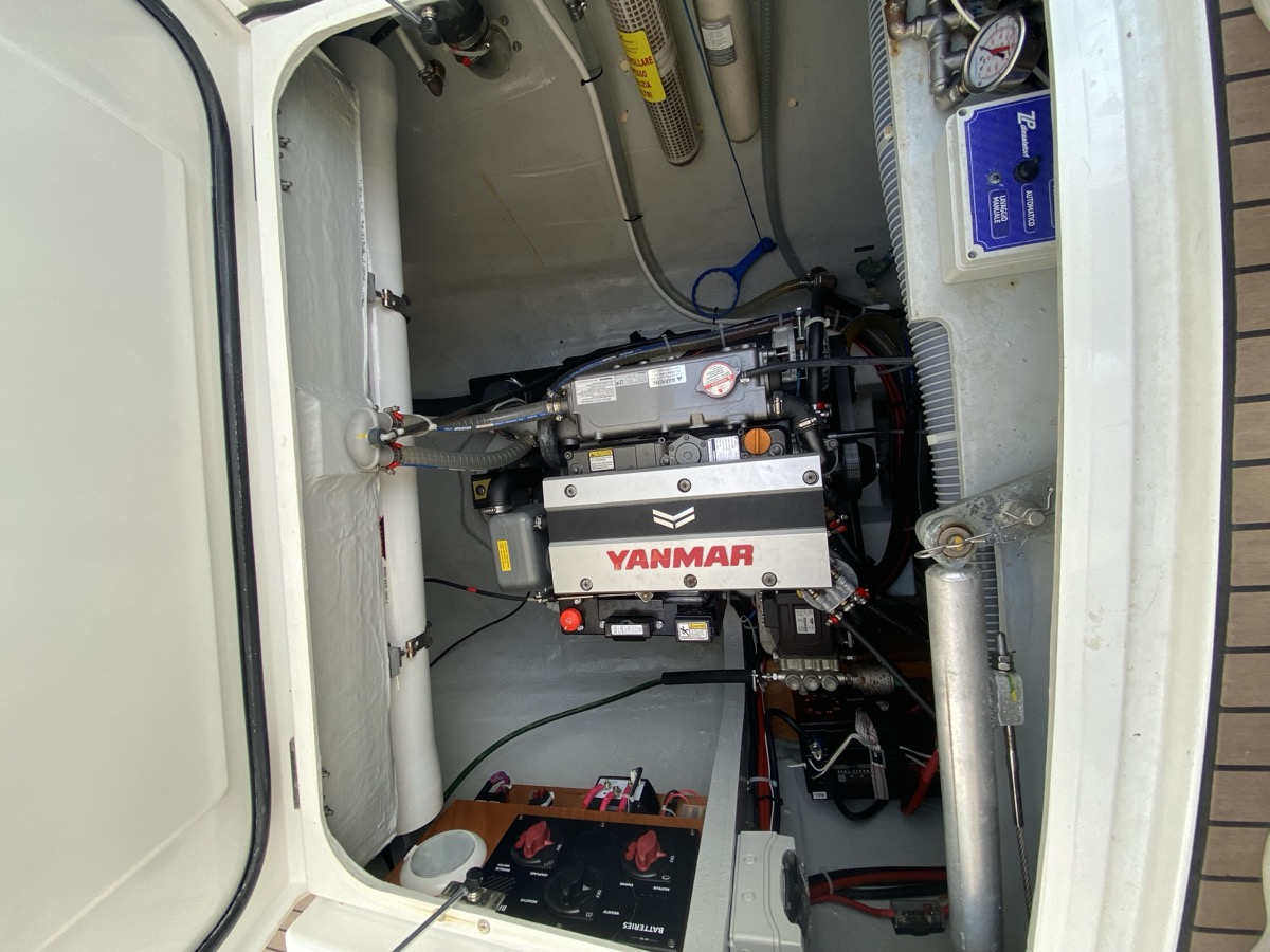 Lagoon 42 — photo 14
