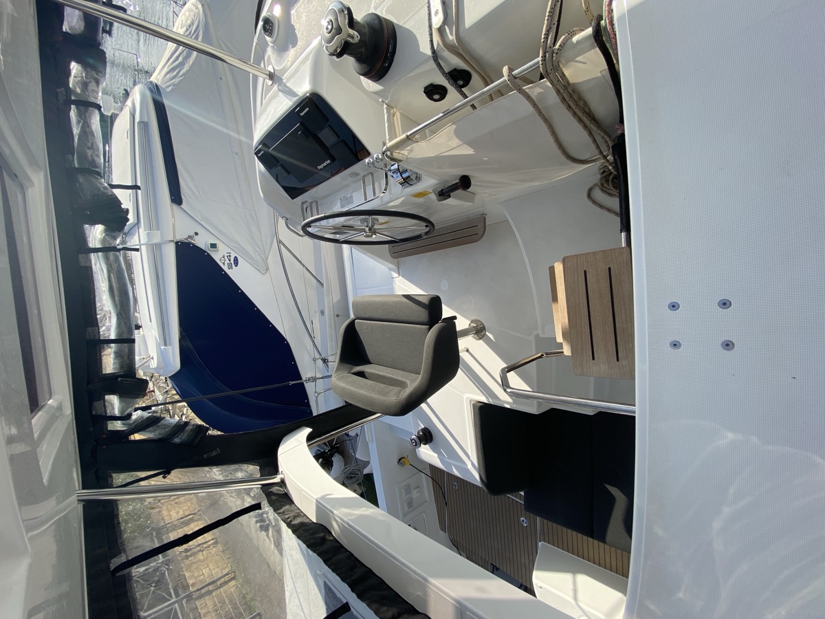 Lagoon 42 — photo 34