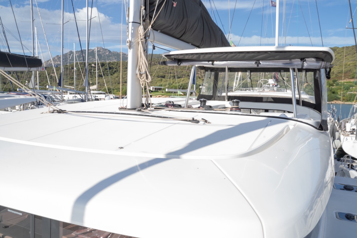 Lagoon 42 — photo 12