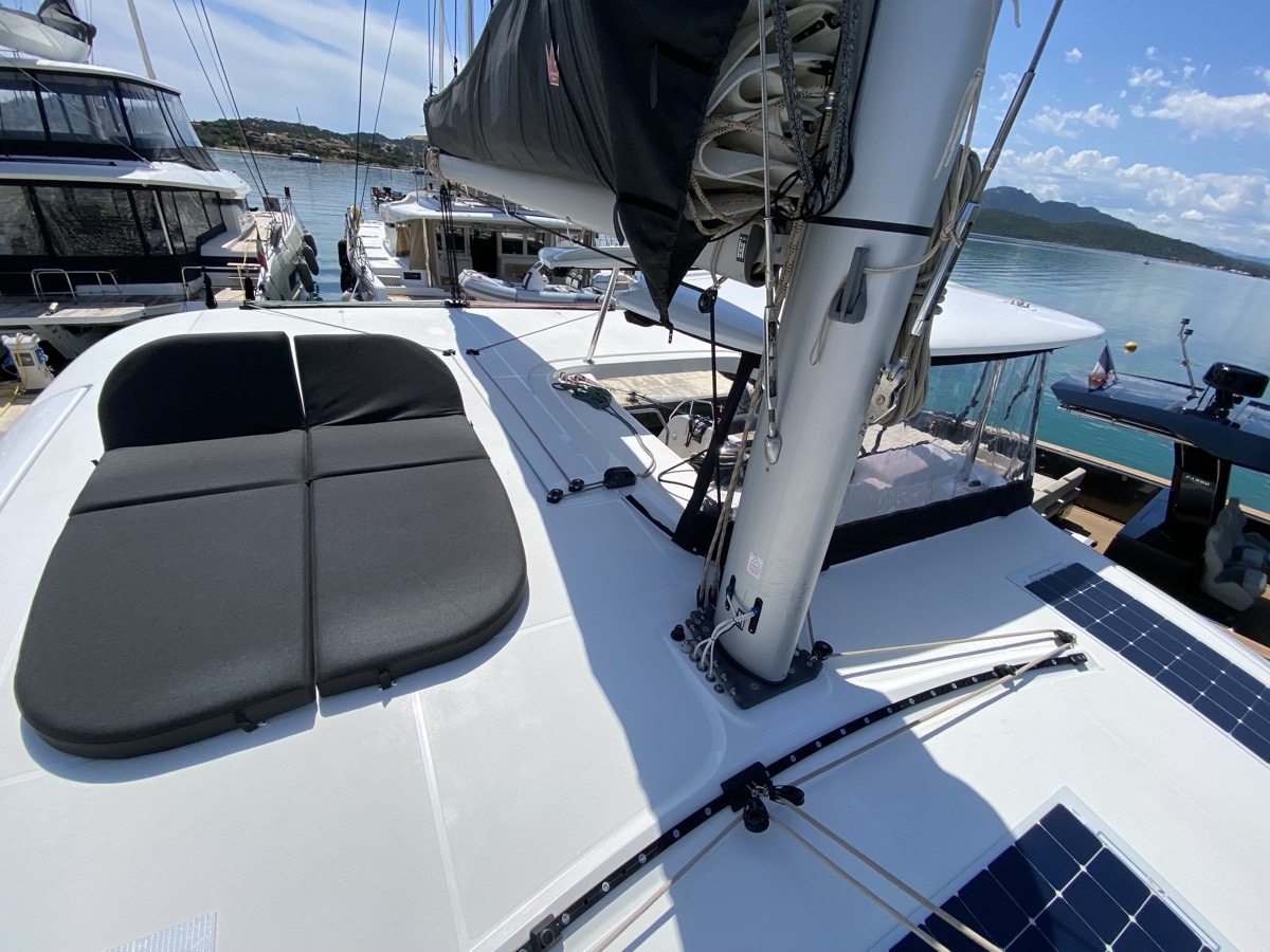 Lagoon 42 — photo 21