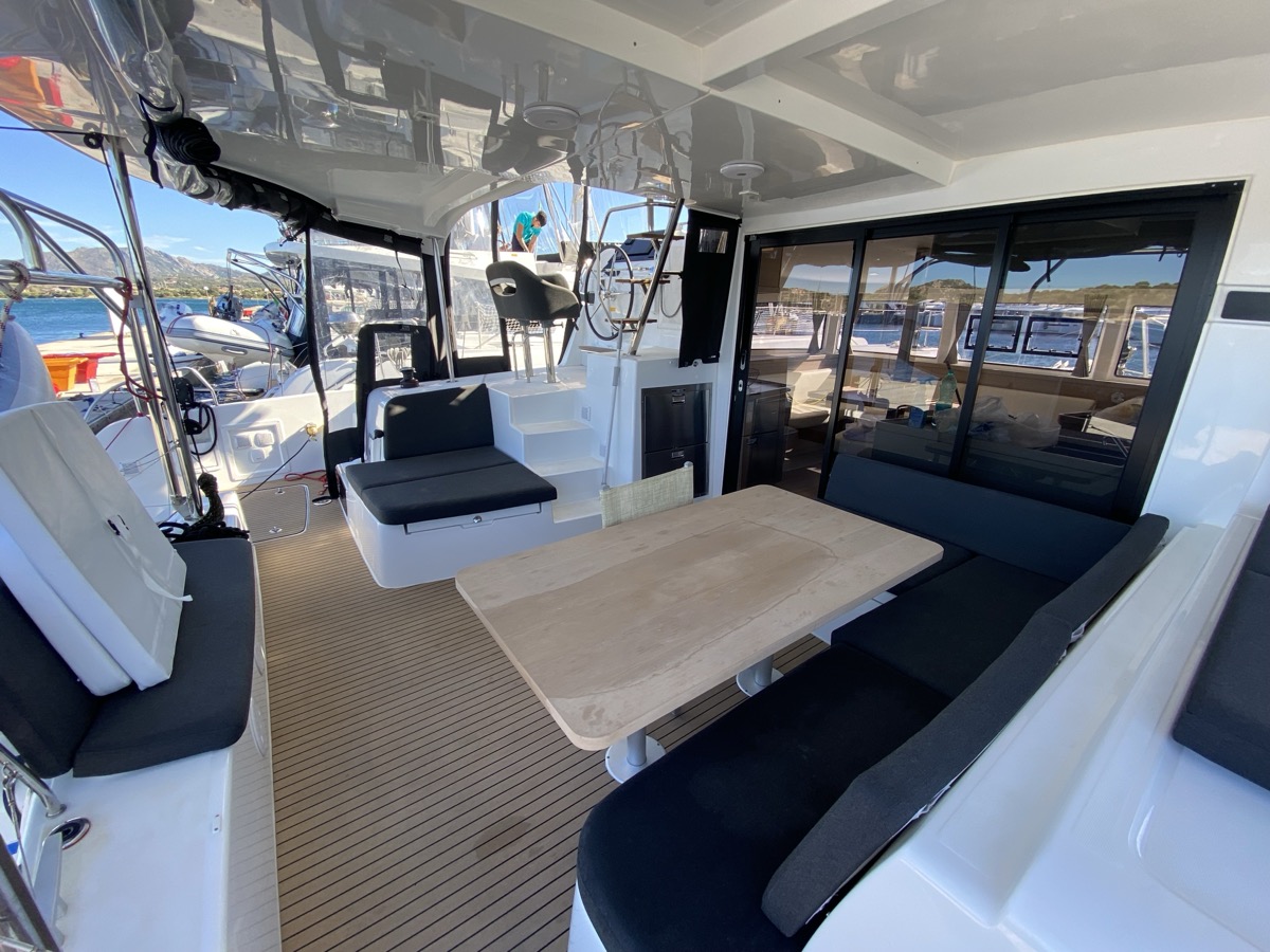 Lagoon 42 — photo 24