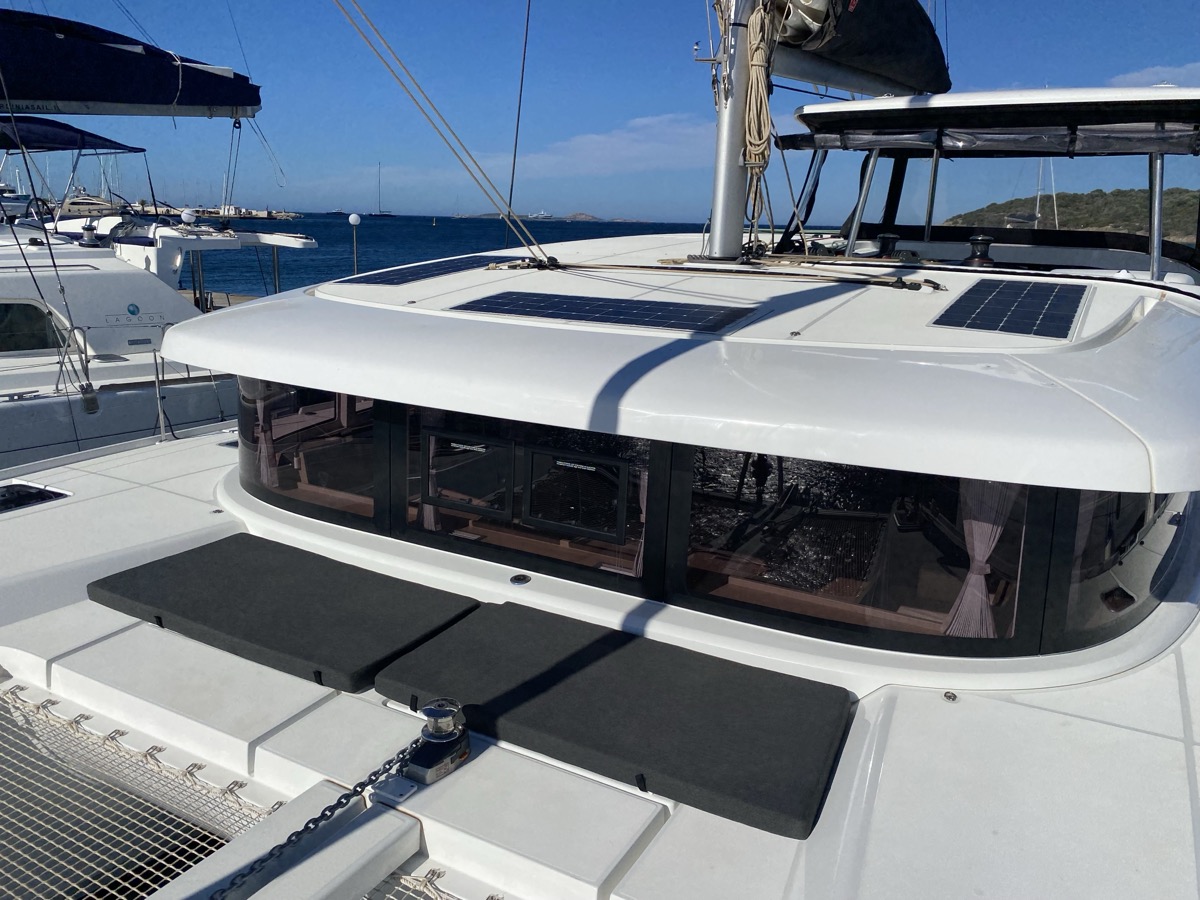 Lagoon 42 — photo 34
