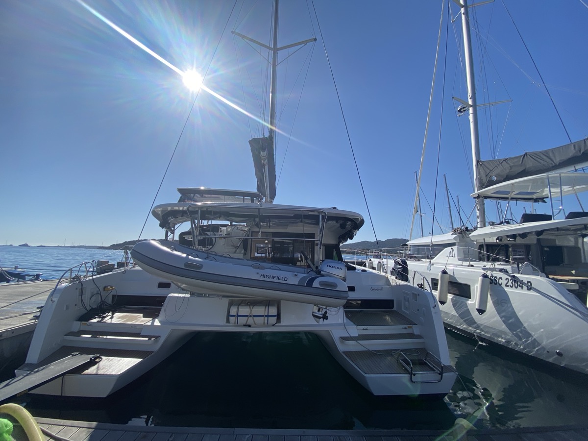 Lagoon 42 — photo 14