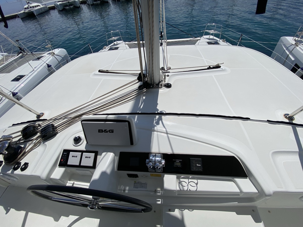 Lagoon 46 — photo 19