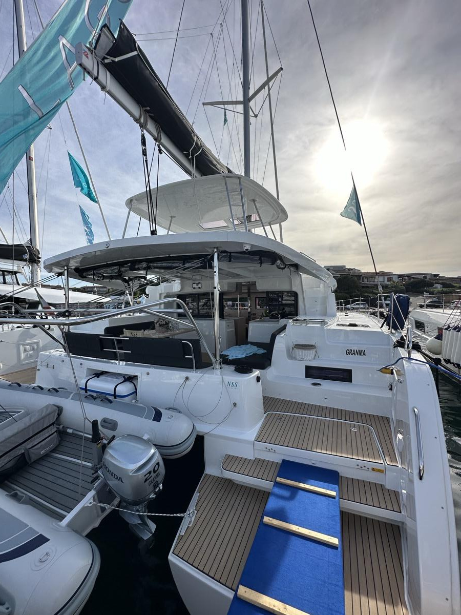 Lagoon 46 — photo 7