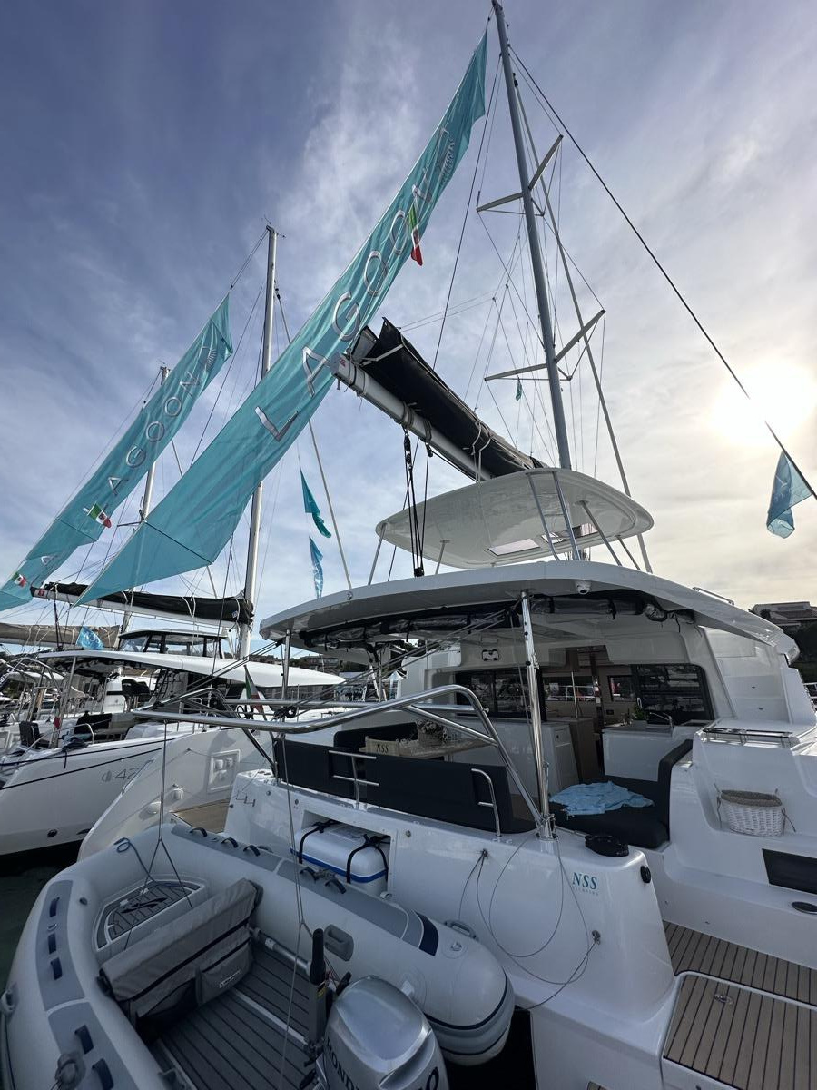 Lagoon 46 — photo 11
