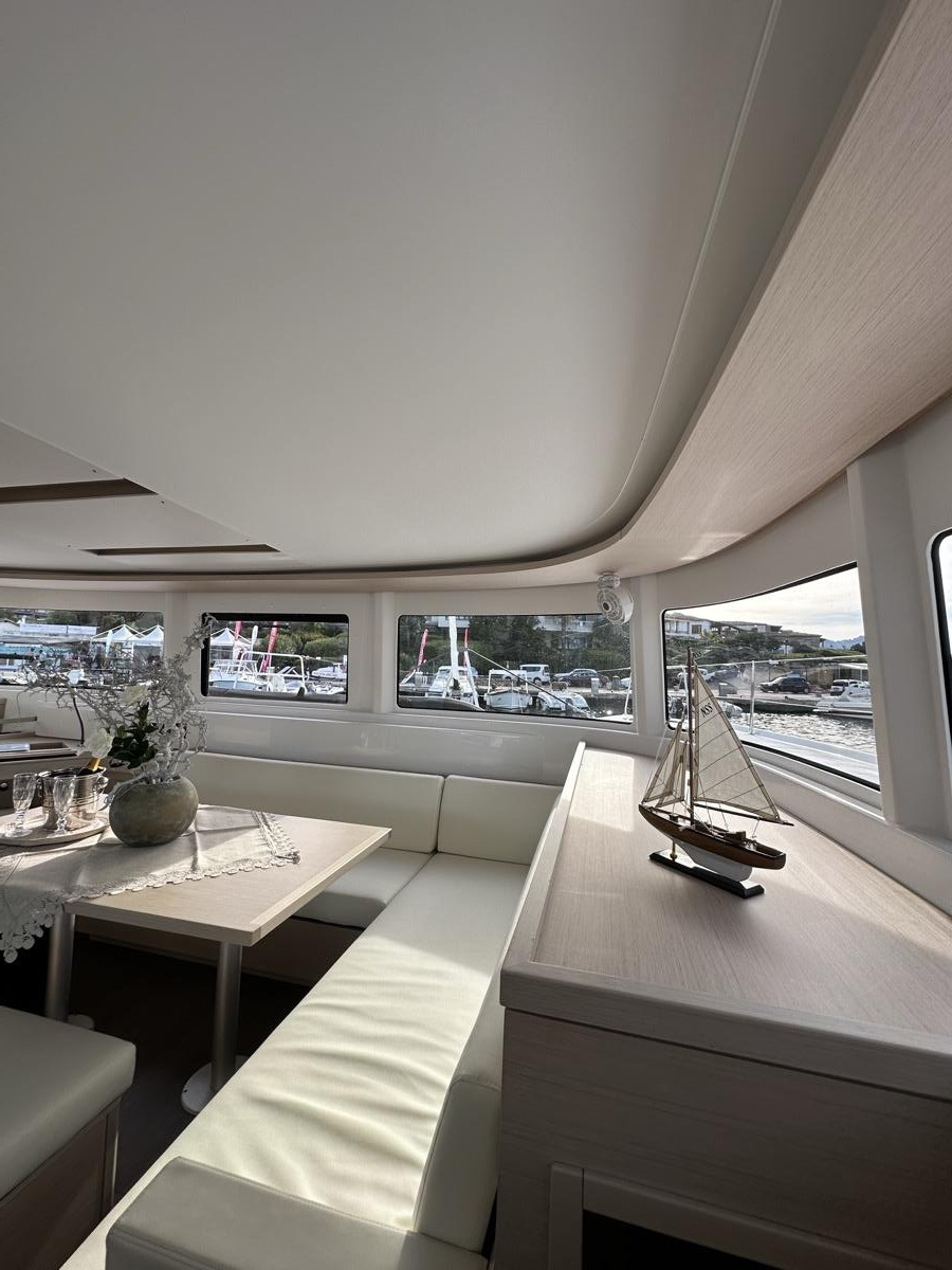 Lagoon 46 — photo 18