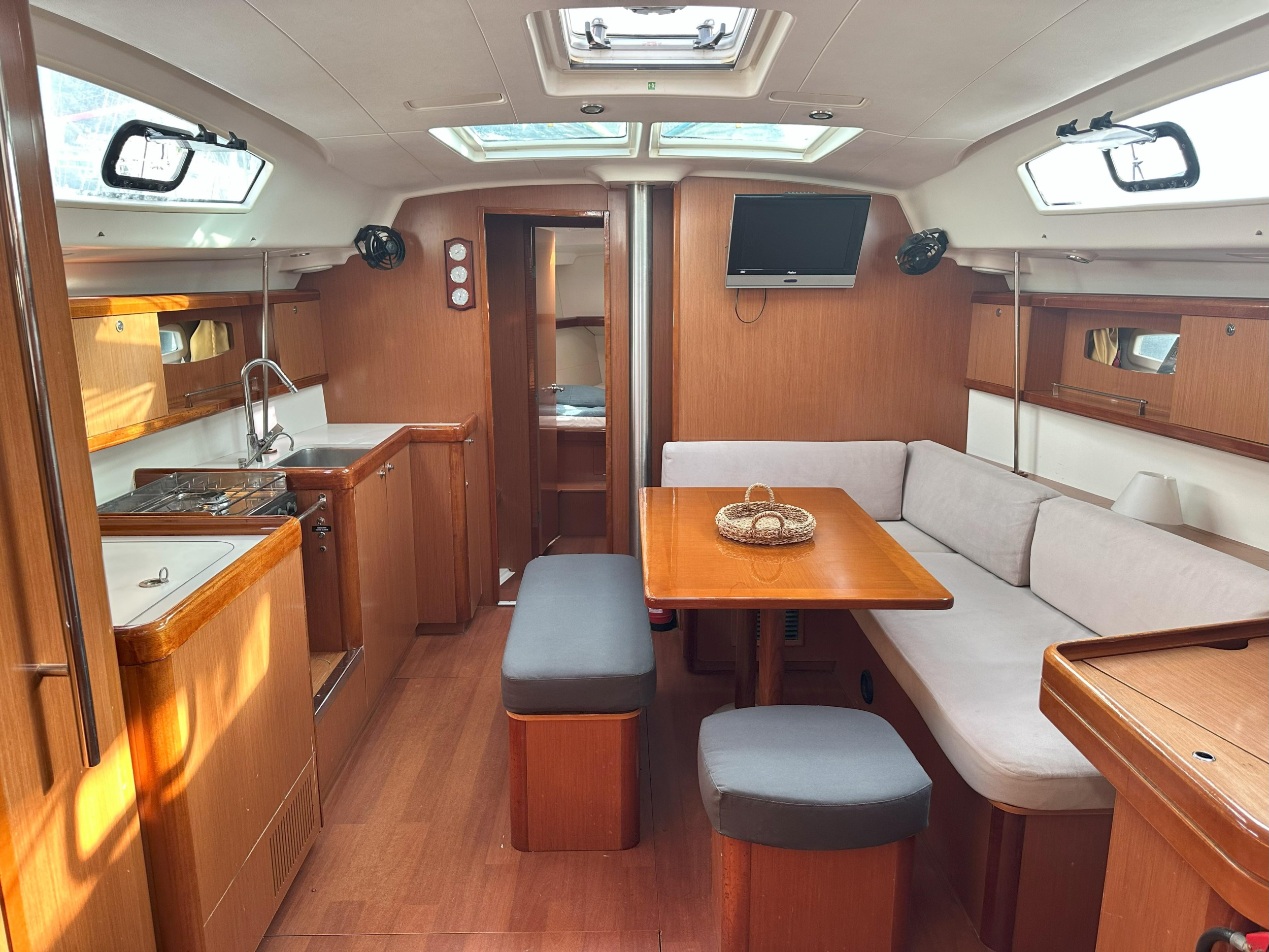 Oceanis 43 — photo 17
